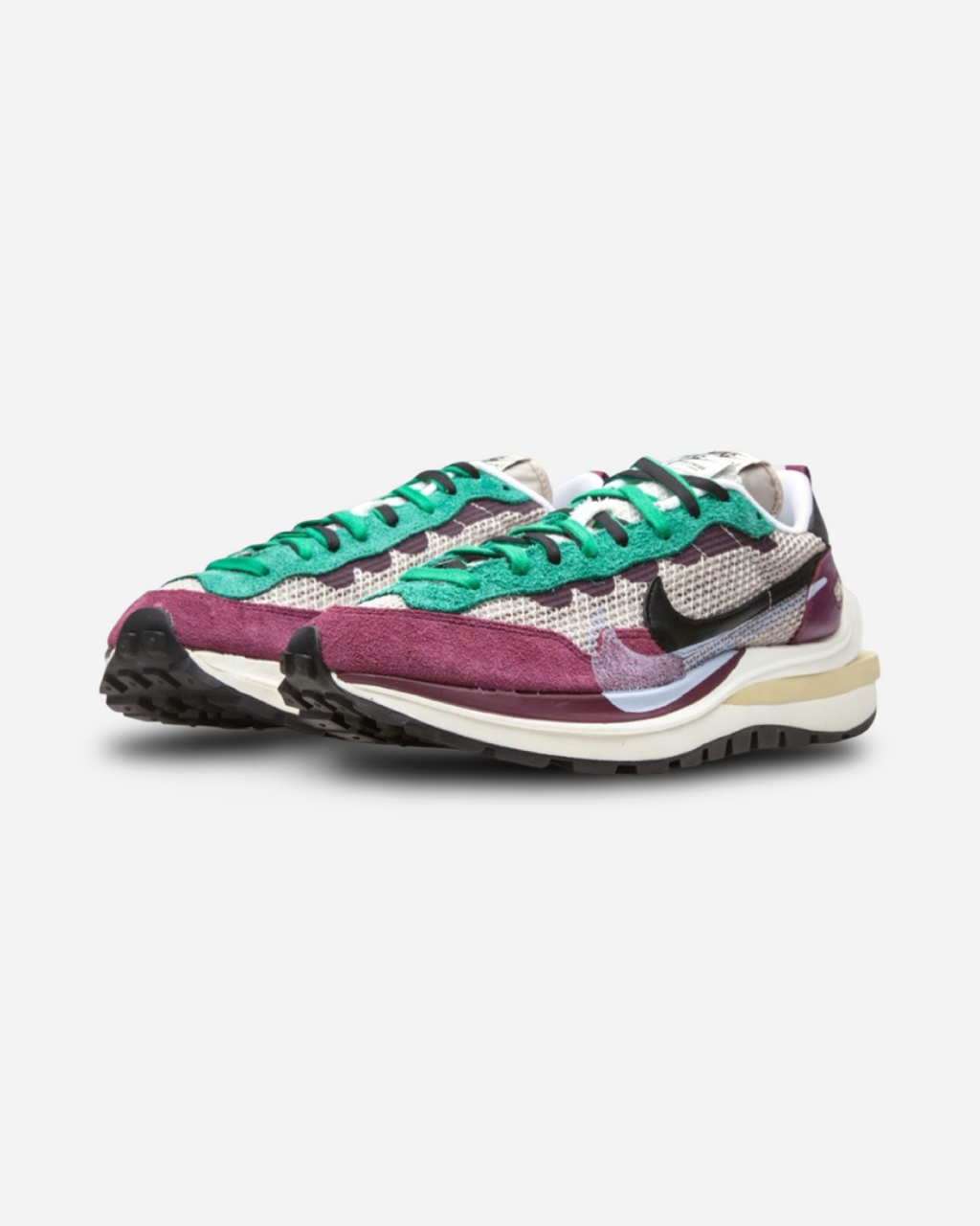 Sacai x Nike VaporWaffle SP 'Villain Red / Neptune Green’
