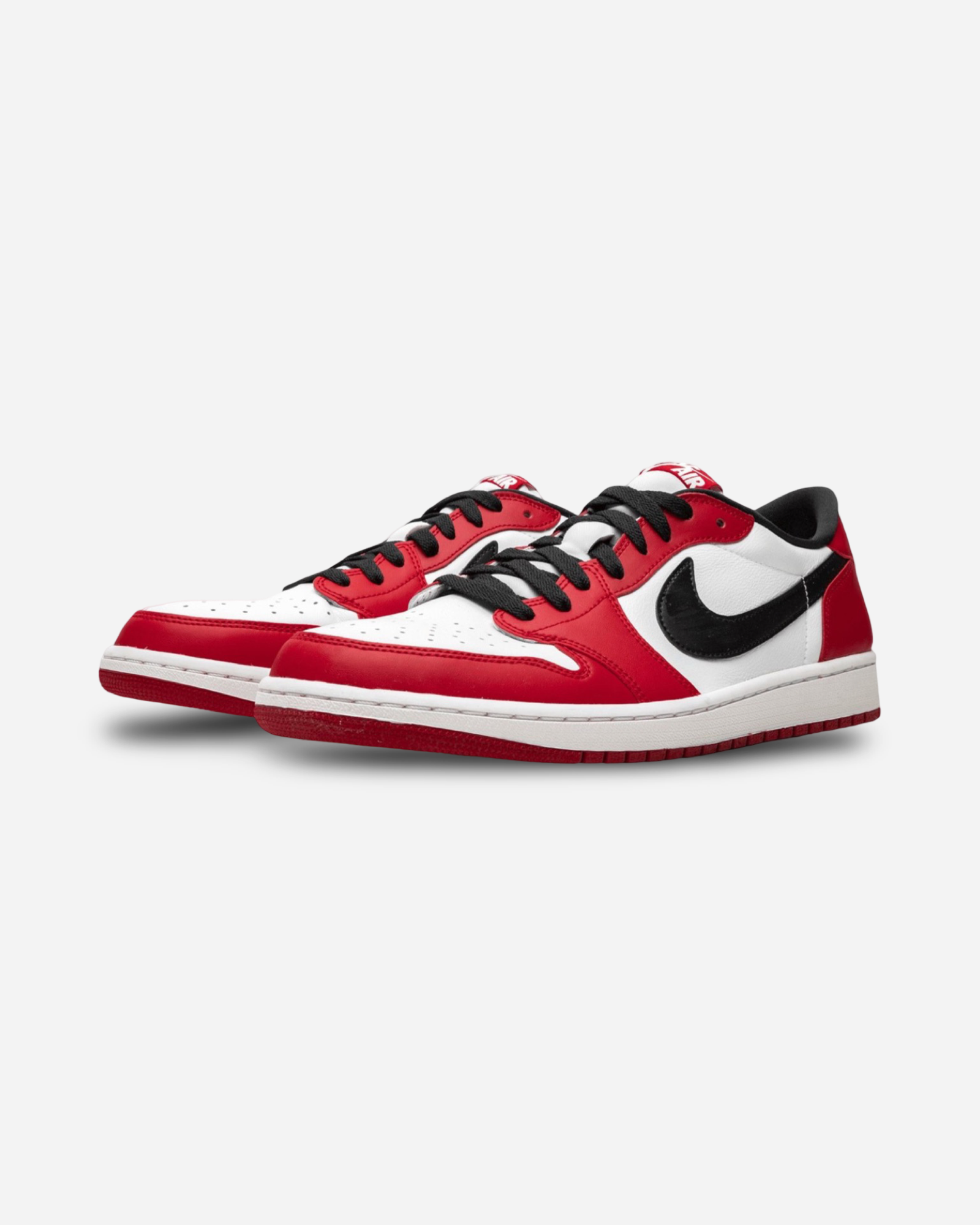 Air Jordan 1 Retro Low OG
"Chicago 2016"