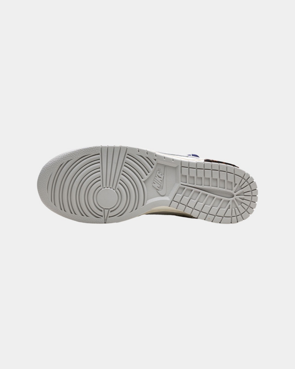 Off-White x Nike Dunk Low 'Lot 18 of 50' - Creps City