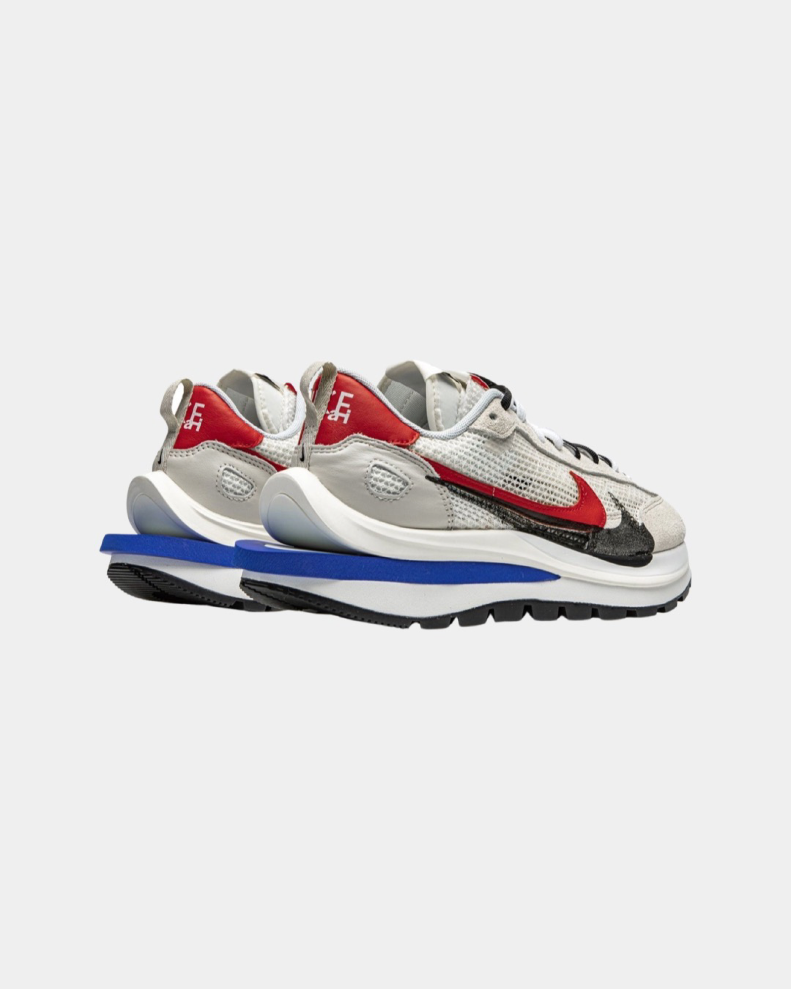 Sacai x Nike VaporWaffle ‘Sport-Fuchsia’ - Creps City
