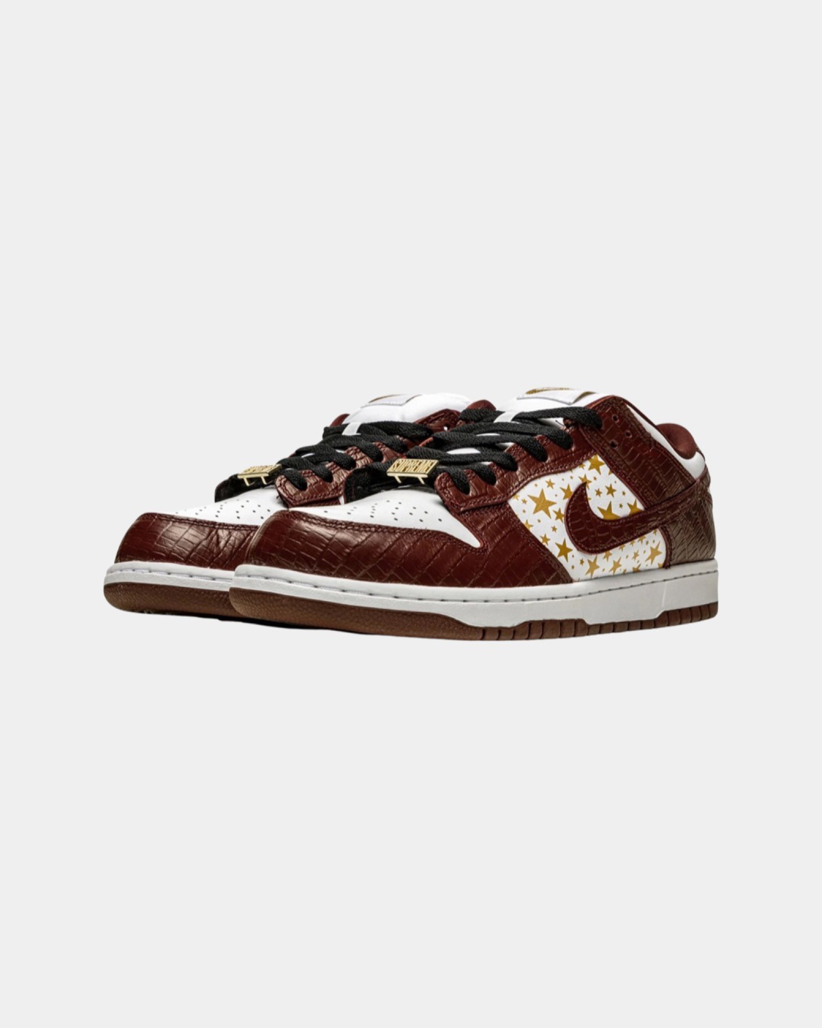 Supreme x Nike SB Dunk Low 'Stars - Barkroot Brown' - Creps City